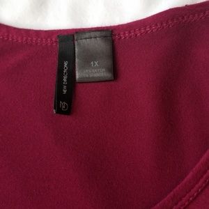 Cold shoulder 3/4 length top